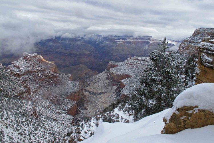 View from close to the top of Bright Angel Trail