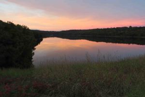 The scene six minutes earlier. 