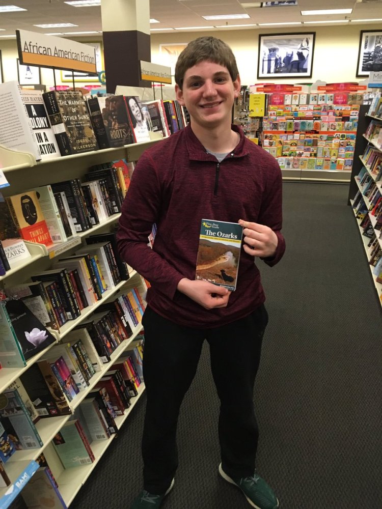 Ozarks Dax bookstore
